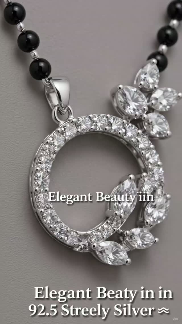Royal Silver Jewellery Collection - Image 1